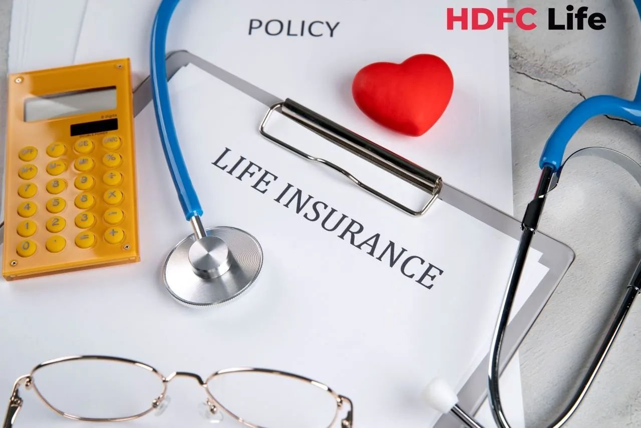 HDFC Life दे रहा है शानदार कमाई का मौका ! इंश्योरेंस कवर के साथ पाये वार्षिक Income व अधिकतम मैच्योरिटी !